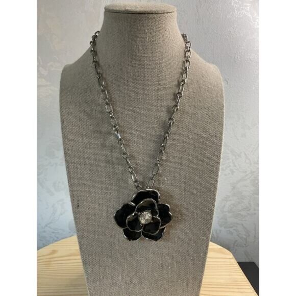Bijoux Terner Silver Chain Necklace Black Flower Pendant Center Rhinestone Accen - Picture 1 of 6